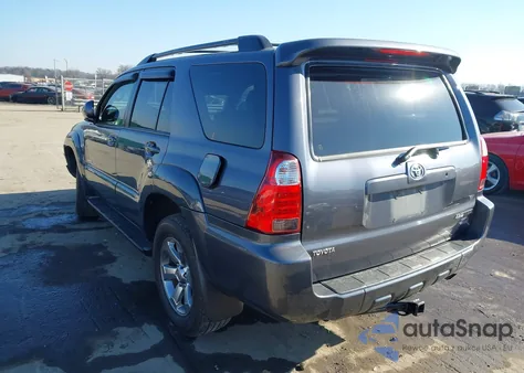 2007 Toyota 4Runner Limited V6 z USA, uszkodzony, nr VIN JTEZU17R170096832